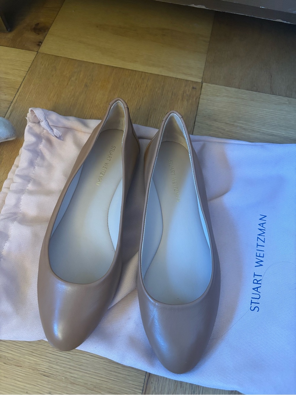 Stuart Weitzman Tan Nadine Leather Ballet Flats Women